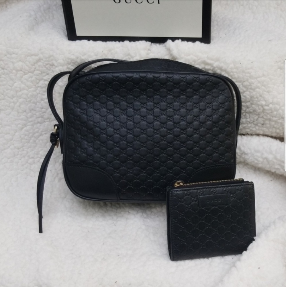 Authentic Gucci Purse with matching wallet